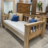 Manchu Daybed