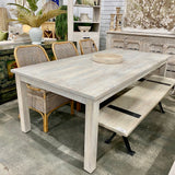 VERVE DINING TABLE 220